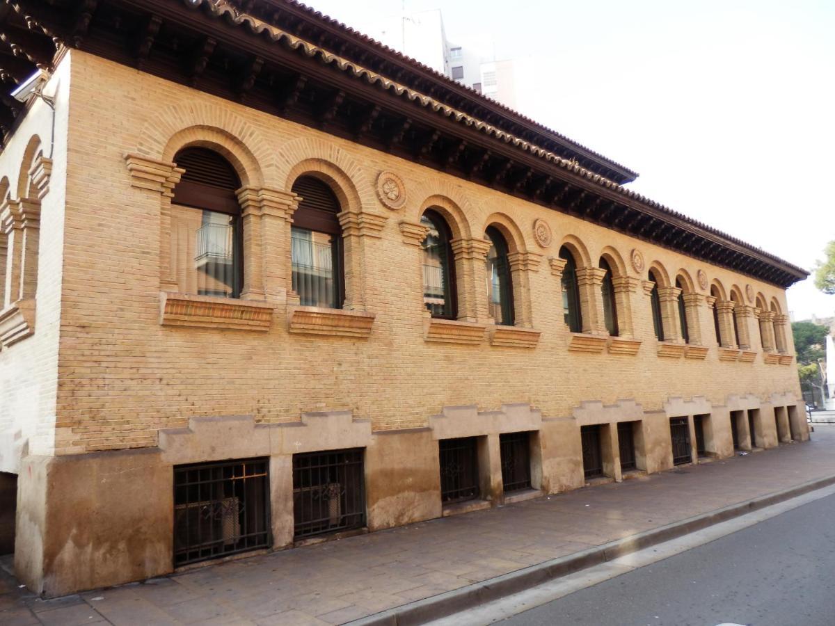 Apartamento Teatro Del Mercado Daire Zaragoza Dış mekan fotoğraf